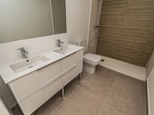 Apartamento con 2 Dormitorios  en Bel Air