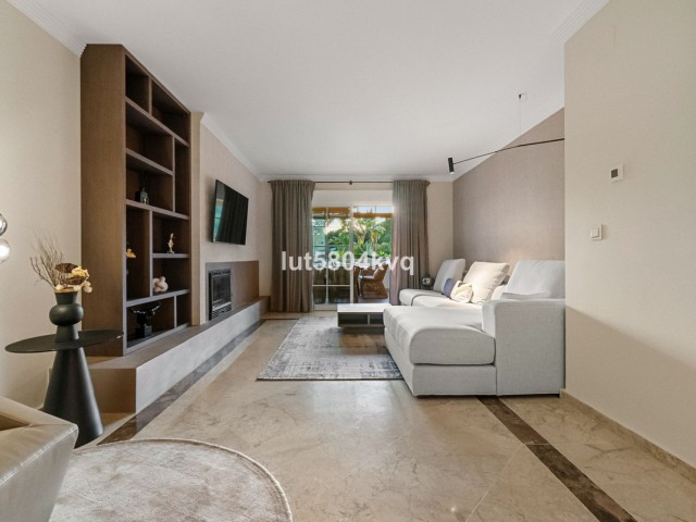 Appartement avec 3 Chambres  à The Golden Mile