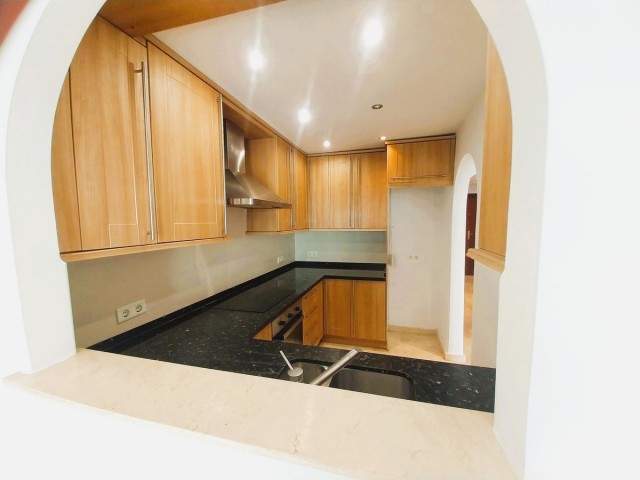 4 Bedrooms Townhouse in Calahonda