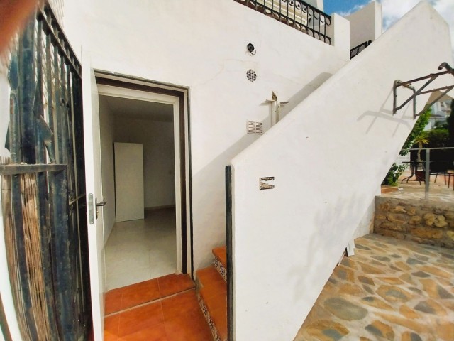 4 Bedrooms Townhouse in Calahonda