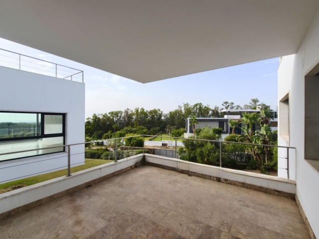 6 Bedrooms Villa in Sotogrande Alto
