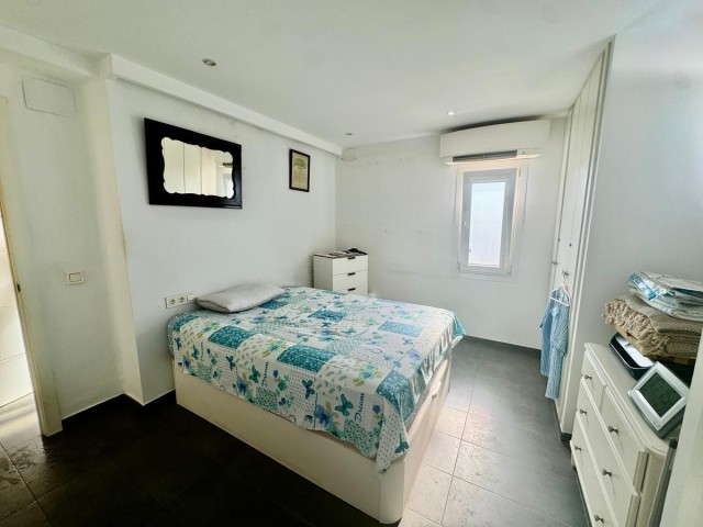 Villa con 5 Dormitorios  en Benalmadena Pueblo