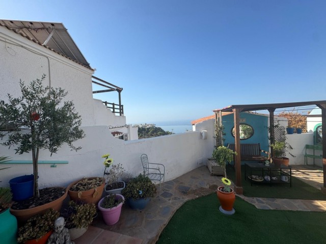 Villa con 5 Dormitorios  en Benalmadena Pueblo