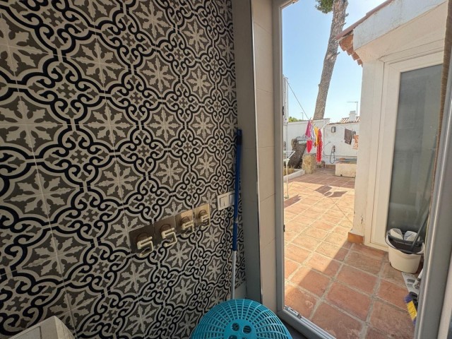 Villa con 5 Dormitorios  en Benalmadena Pueblo