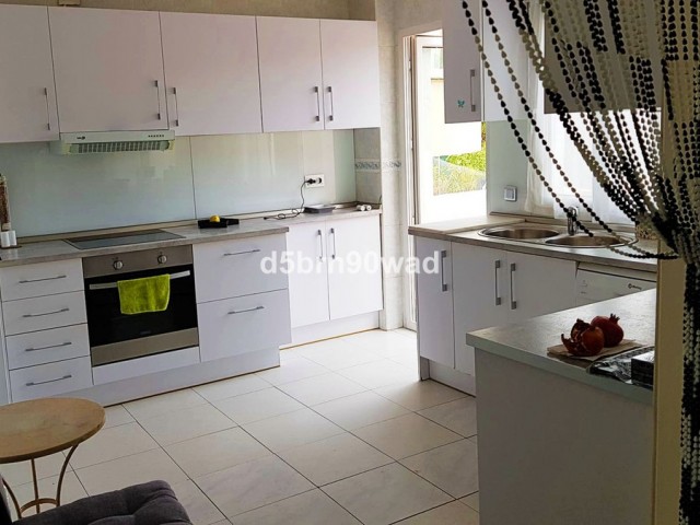 3 Bedrooms Villa in Marbella