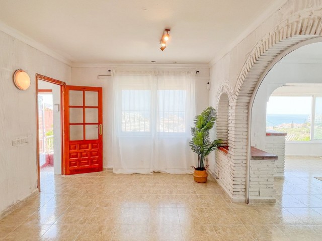 Villa con 3 Dormitorios  en El Chaparral