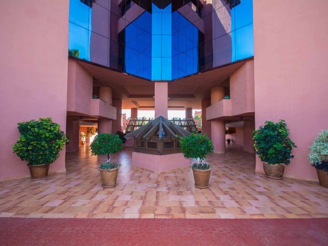 Appartement avec 4 Chambres  à New Golden Mile