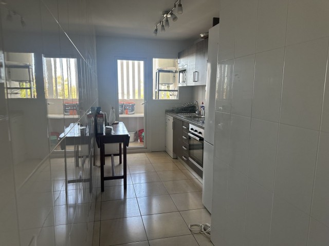 Apartamento con 3 Dormitorios  en Nueva Andalucía