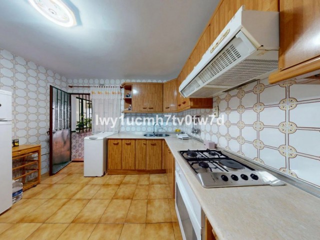 3 Bedrooms Townhouse in Ciudad Jardín