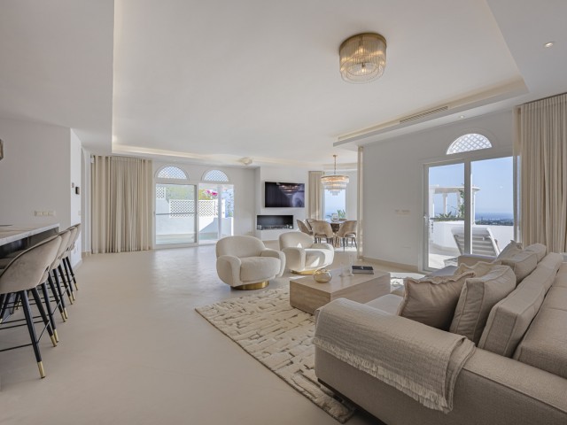 3 Bedrooms Apartment in The Golden Mile