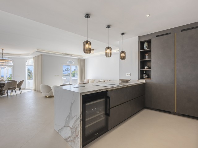 3 Bedrooms Apartment in The Golden Mile