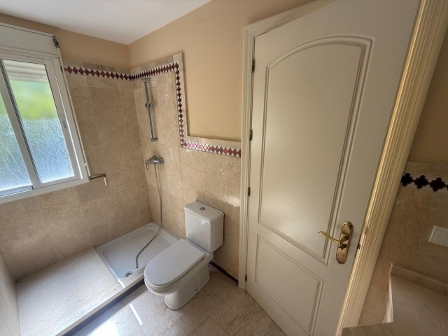 5 Bedrooms Townhouse in Nueva Andalucía