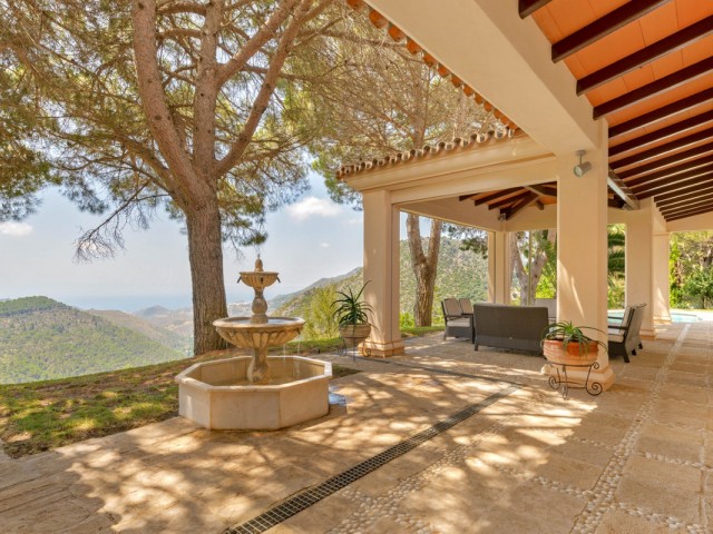 9 Schlafzimmer Villa in Ojén