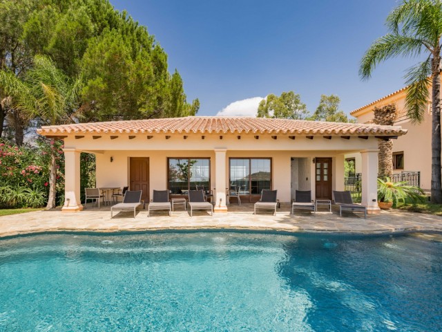 Villa avec 9 Chambres  à Ojén