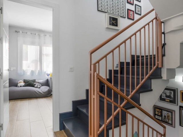 4 Slaapkamer Rijtjeshuis in Estepona