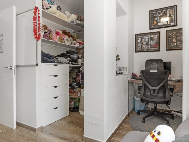 4 Slaapkamer Rijtjeshuis in Estepona