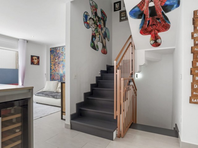 4 Slaapkamer Rijtjeshuis in Estepona