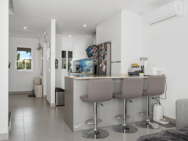 4 Slaapkamer Rijtjeshuis in Estepona