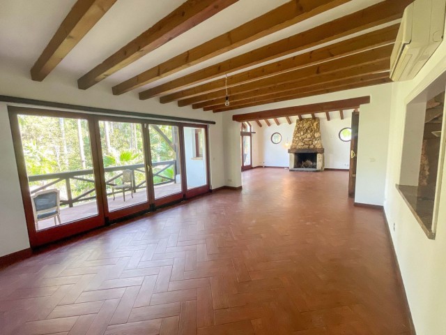 6 Soveroms Villa i Sotogrande