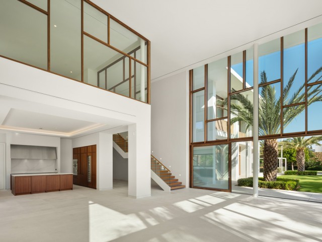 6 Bedrooms Villa in Casares
