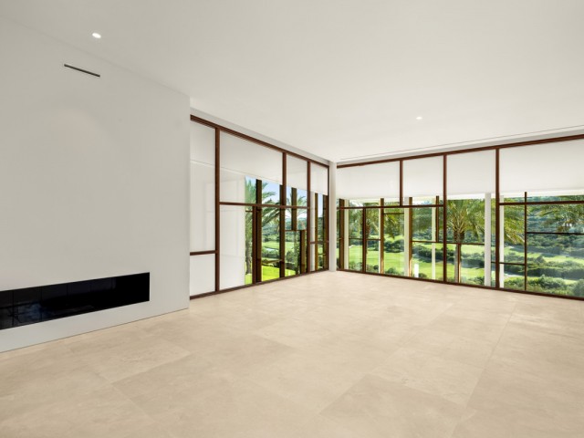 6 Bedrooms Villa in Casares
