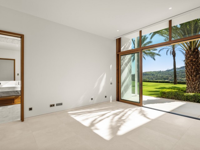 6 Bedrooms Villa in Casares
