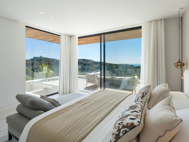 6 Bedrooms Villa in Benahavís