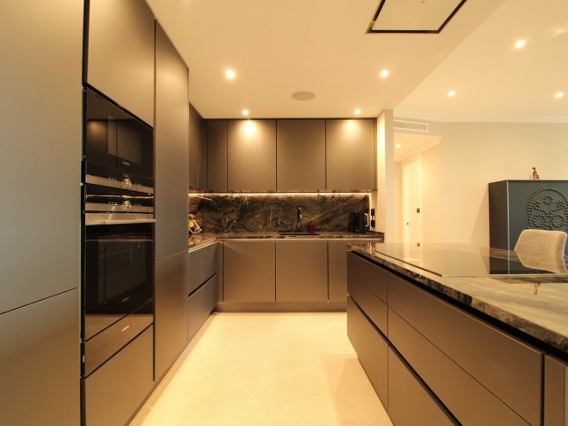 3 Bedrooms Apartment in Sierra Blanca