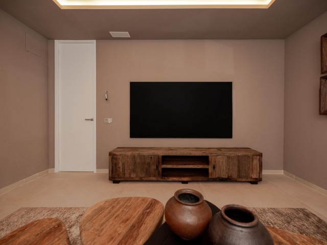 7 Bedrooms Villa in Benalmadena