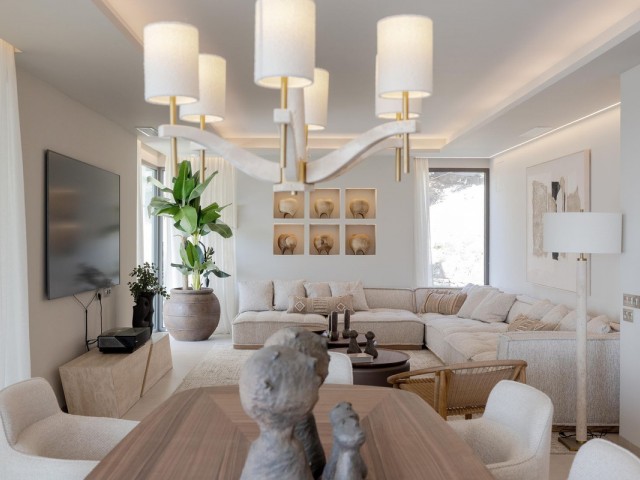 Villa avec 7 Chambres  à Benalmadena