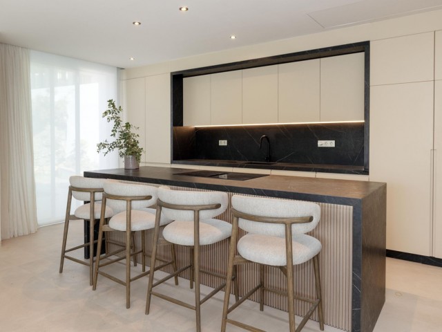 Villa avec 7 Chambres  à Benalmadena