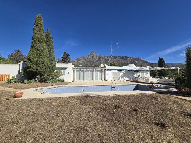 Villa con 6 Dormitorios  en Marbella
