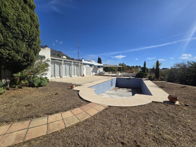 Villa con 6 Dormitorios  en Marbella