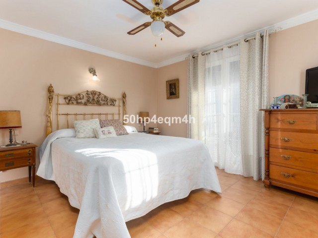 Villa avec 4 Chambres  à San Pedro de Alcántara