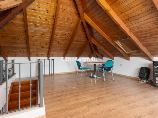 Villa avec 4 Chambres  à San Pedro de Alcántara