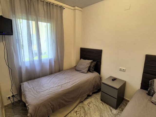 Apartamento con 3 Dormitorios  en Bahía de Marbella
