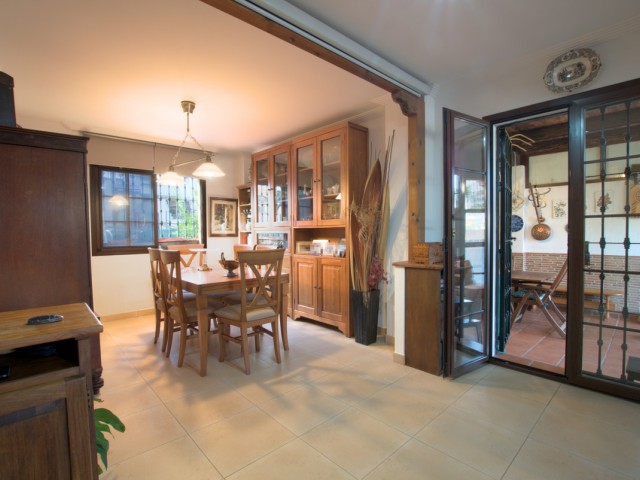 Maison mitoyenne avec 3 Chambres  à Alhaurín de la Torre