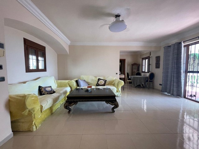 Villa con 3 Dormitorios  en Torremuelle