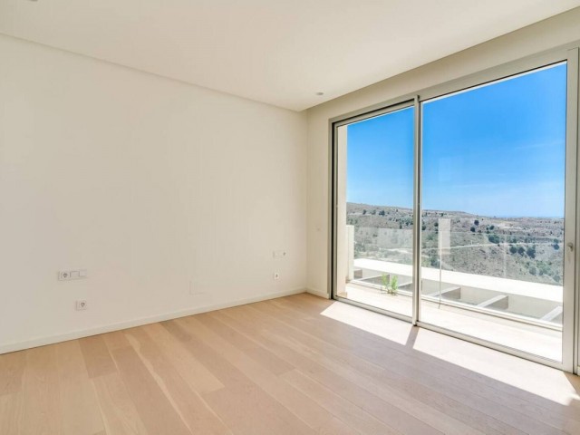Penthouse avec 4 Chambres  à Benahavís
