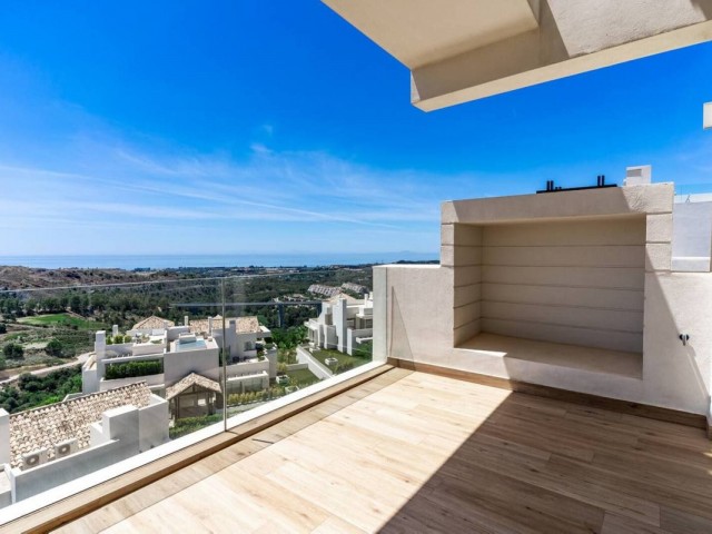 Penthouse avec 4 Chambres  à Benahavís