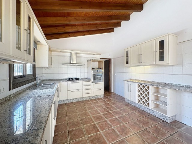 Villa con 3 Dormitorios  en Alhaurín el Grande