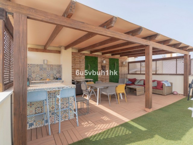 Penthouse avec 4 Chambres  à El Pinillo