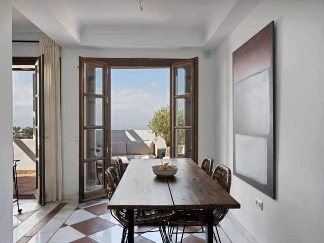 Penthouse avec 2 Chambres  à La Heredia