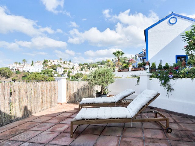 Penthouse avec 2 Chambres  à La Heredia