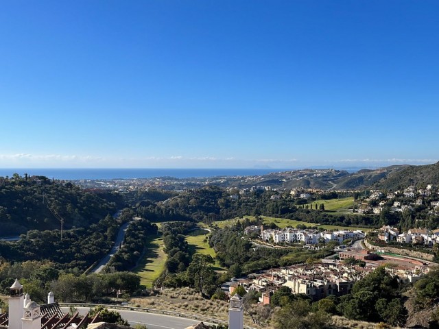 Penthouse avec 2 Chambres  à La Heredia