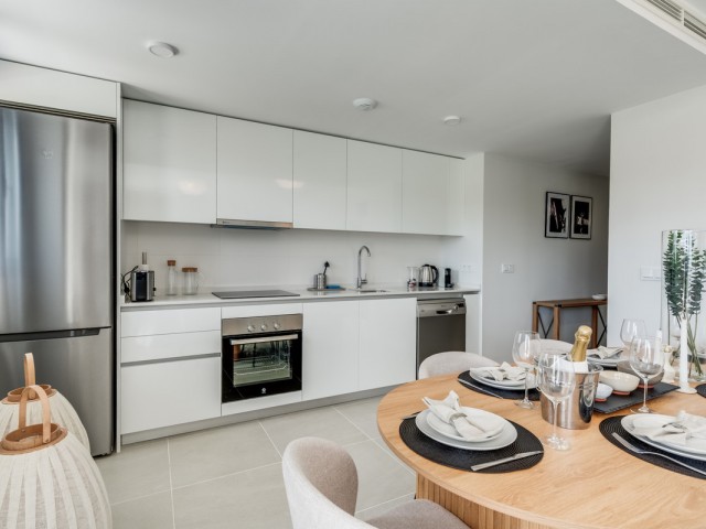 Apartamento con 2 Dormitorios  en Selwo