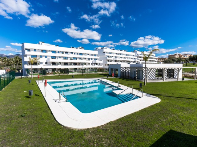 Apartamento con 2 Dormitorios  en Selwo