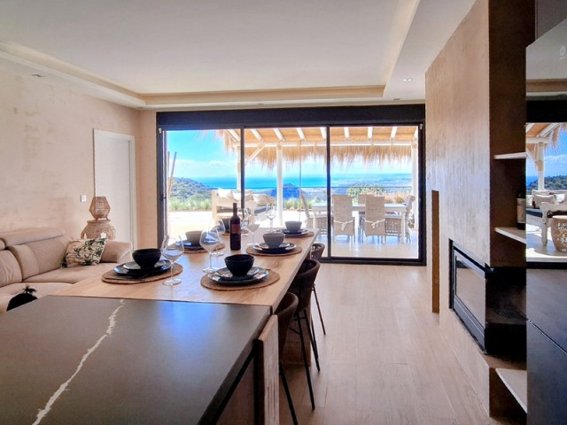 Villa con 2 Dormitorios  en Ojén