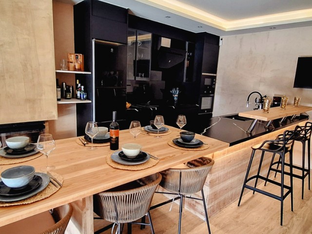 2 Bedrooms Villa in Ojén