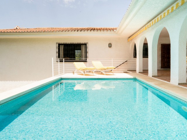 3 Schlafzimmer Villa in San Pedro de Alcántara
